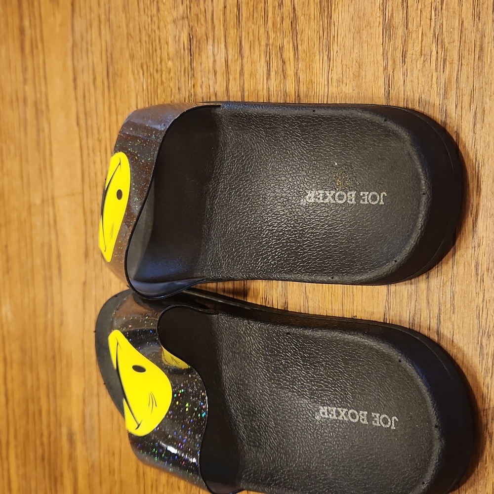 Joe Boxer Slides Size 7 - Picture 4 of 5